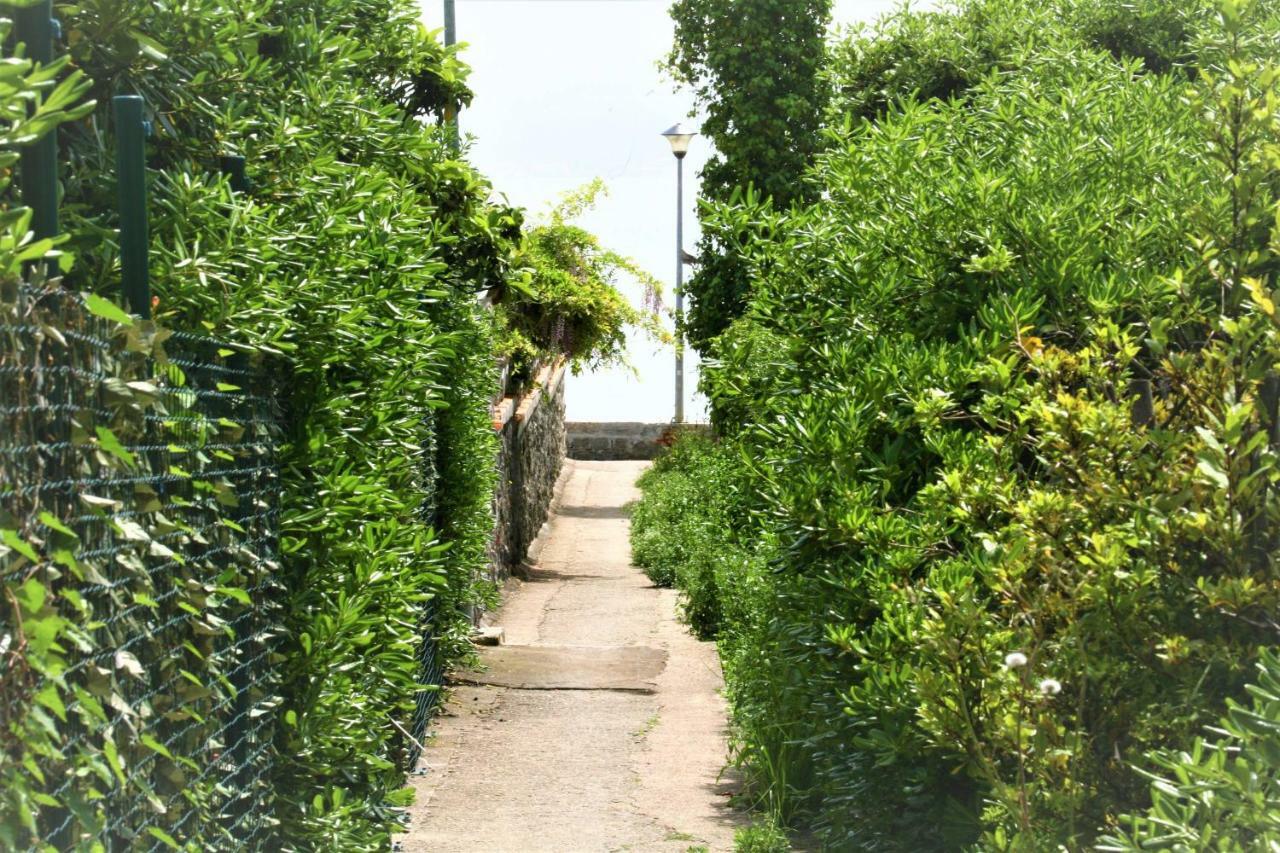 Vila La ViTa del Mare Bijela Exterior foto
